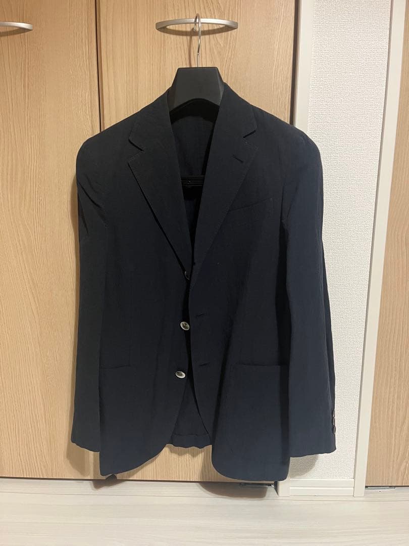 ボリオリ　ネイビージャケット