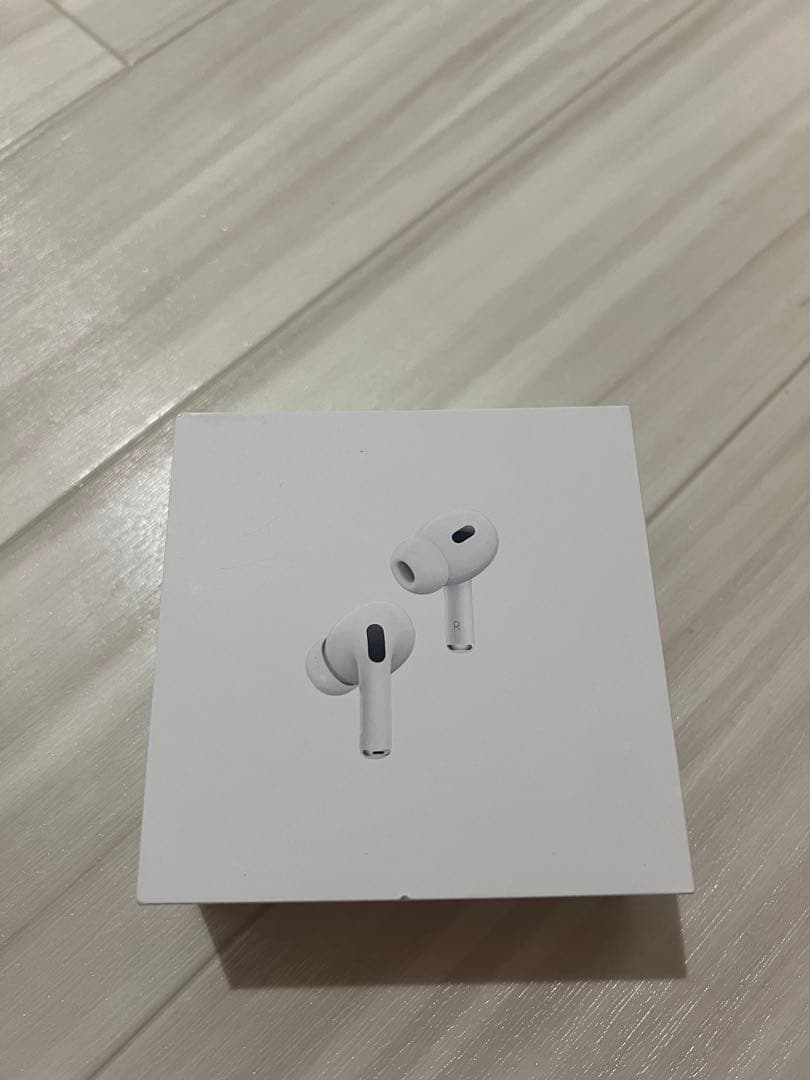 AirPods Pro 本体 ホワイト 充電ケース付き(第2世代)