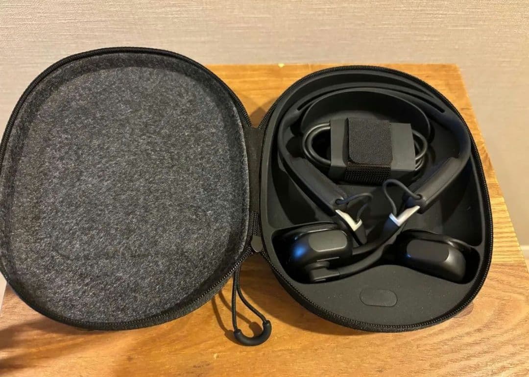 OPENMEET 骨伝導イヤホン ショックス　Shockz