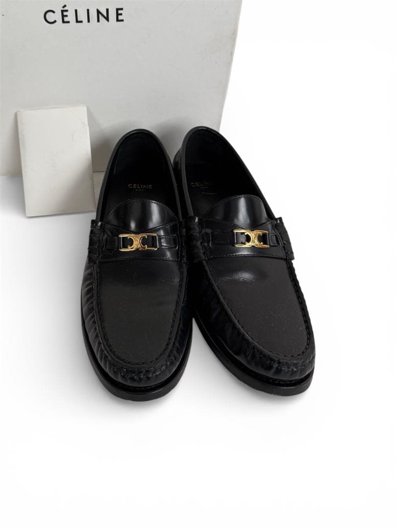 CELINEトリオンフローファー