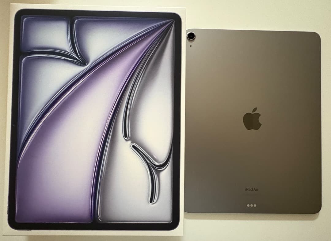 【とんら】13インチiPad Air (M2)Wi-Fiモデル 128GB