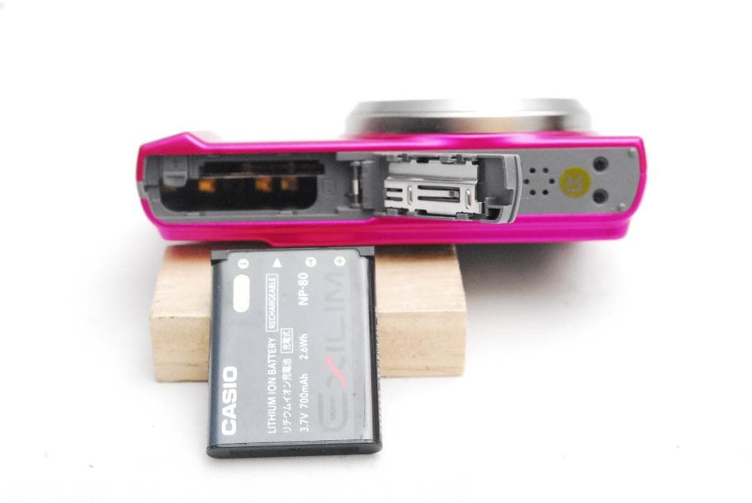 CASIO EXILIM EX-ZS150 (良品）