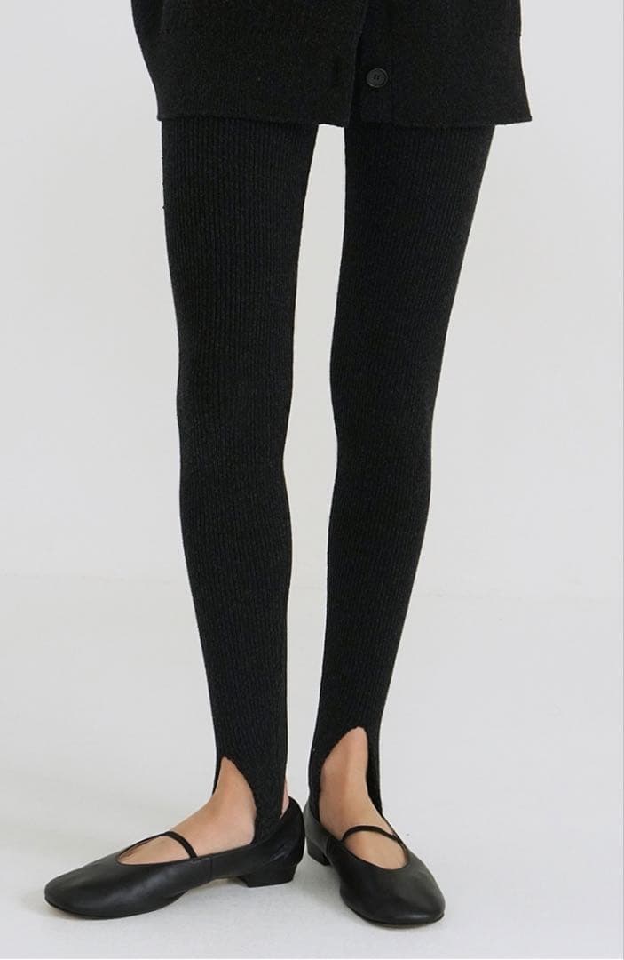 新品未使用　CLANE 【MIX COLOR KNIT TRENKER 】