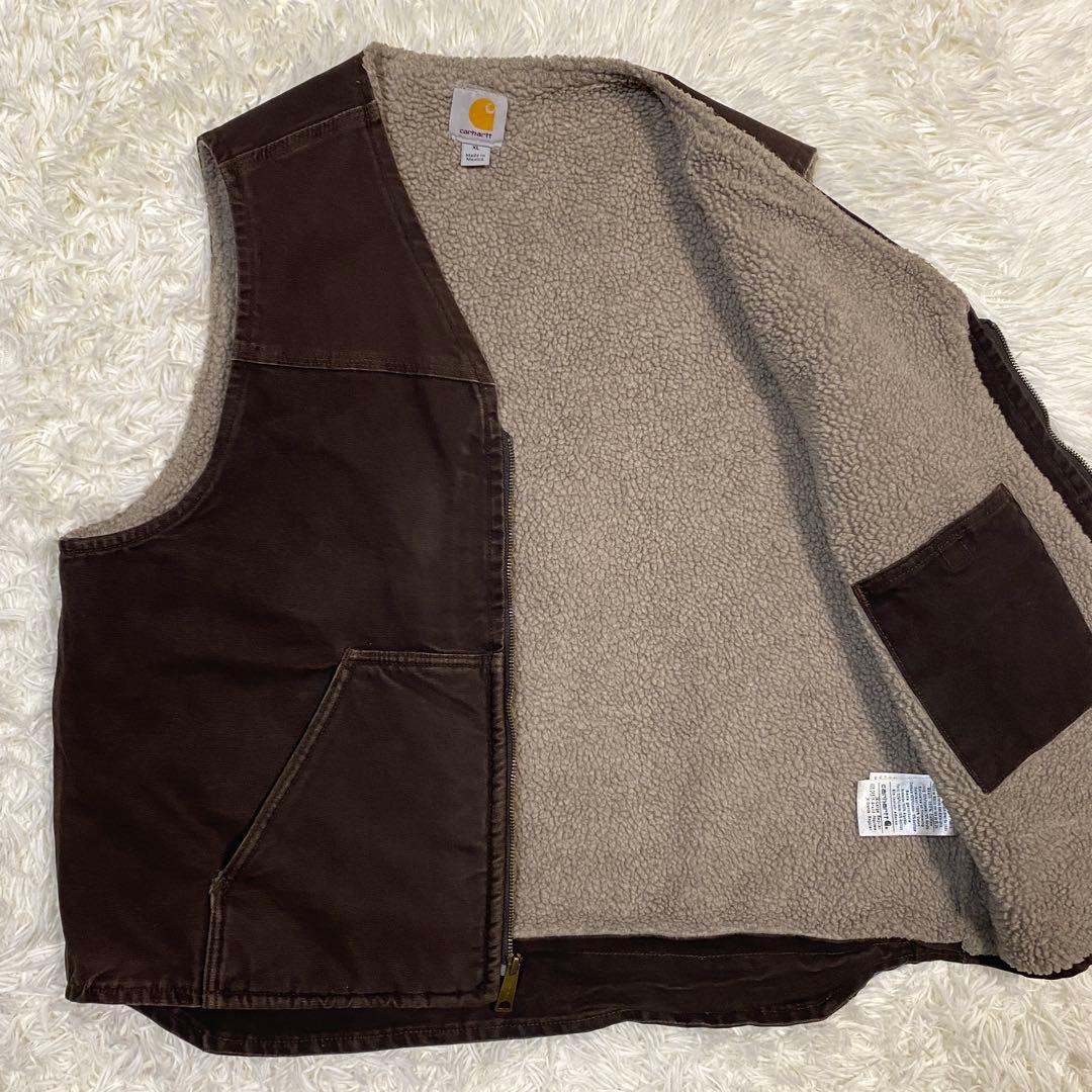 carhartt カーハートV26 ダックボアベスト　ダークブラウン　フェード