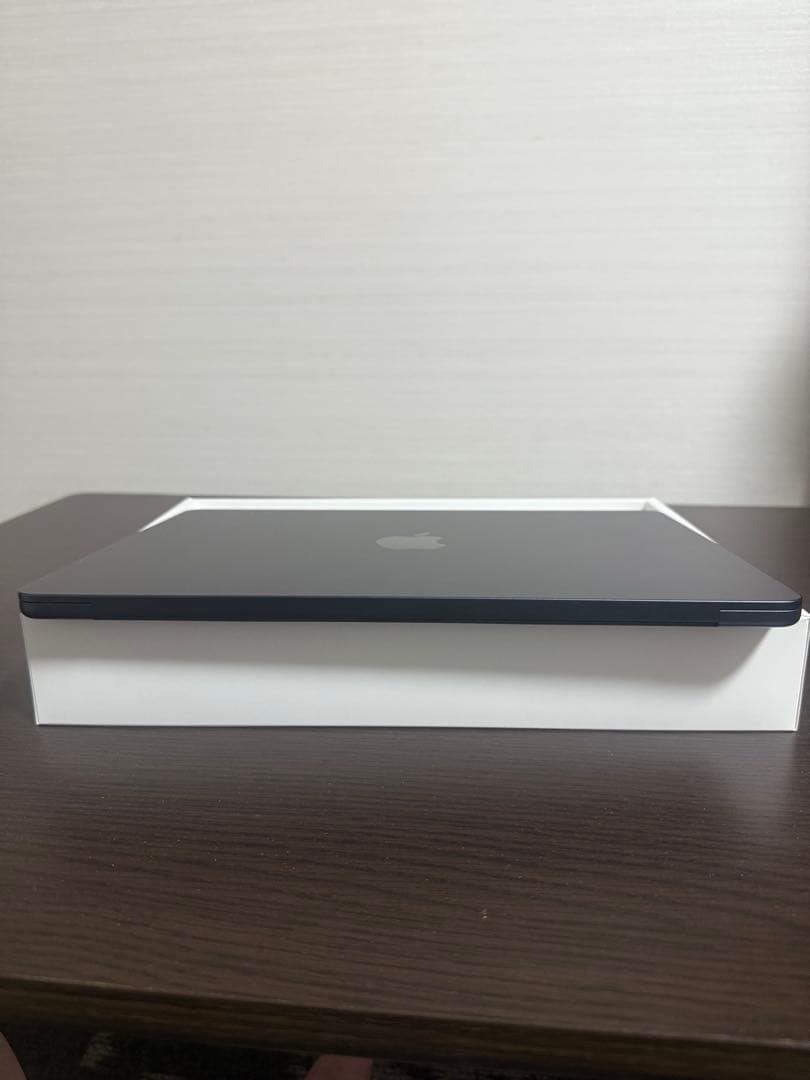 Apple MacBook Air M2 256Gミッドナイト 本体