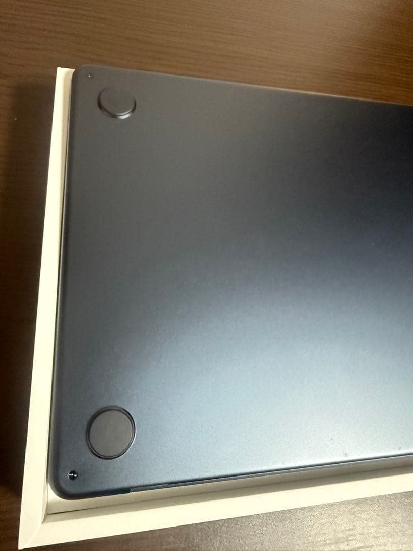 Apple MacBook Air M2 256Gミッドナイト 本体