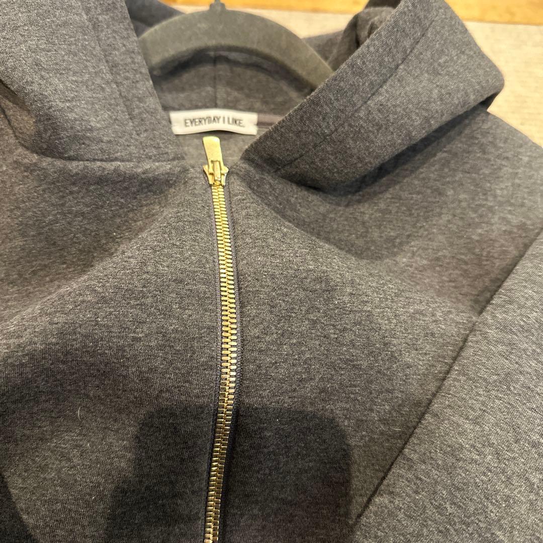 ドゥーズィエムクラス　Oversized フーディー ジップアップパーカー