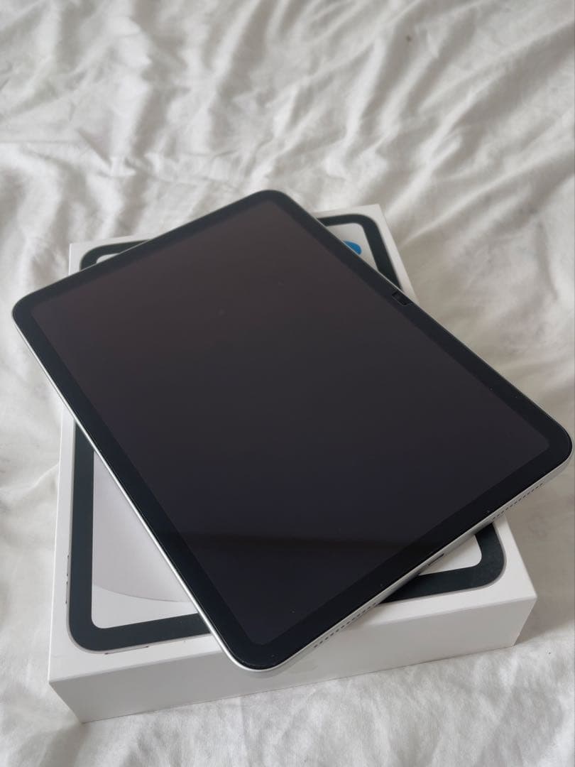 Apple iPad (第10世代) Wi-Fi 256GB シルバー