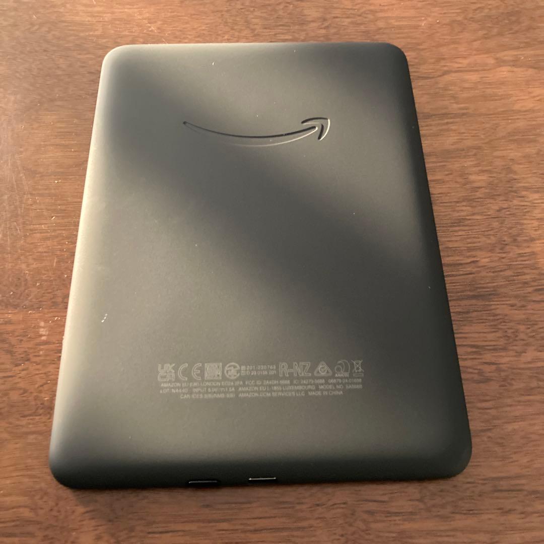 値下げKindle Paperwhite 第12世代 7インチ