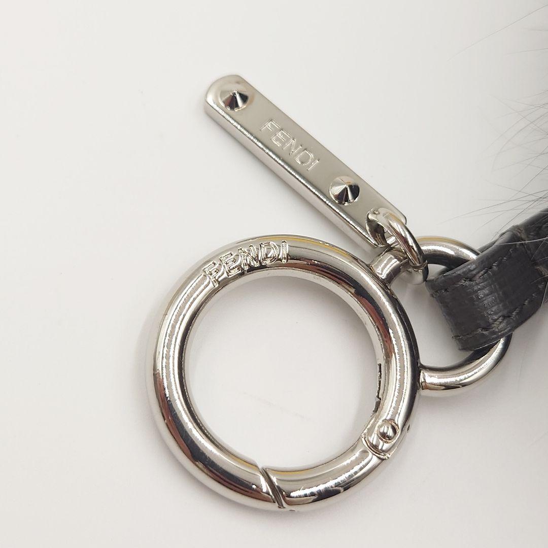 【超美品】FENDI ポンポンチャーム ブラック パープル 箱付き フェンディー