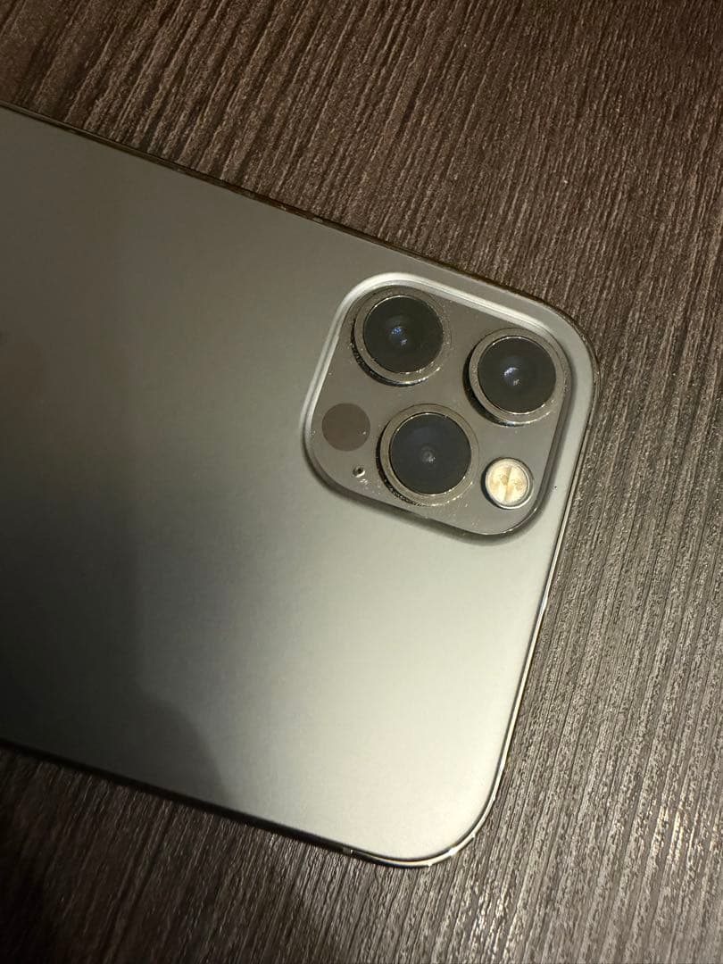 美品 Apple iPhone12Pro SIMフリー 256GB グラファイト