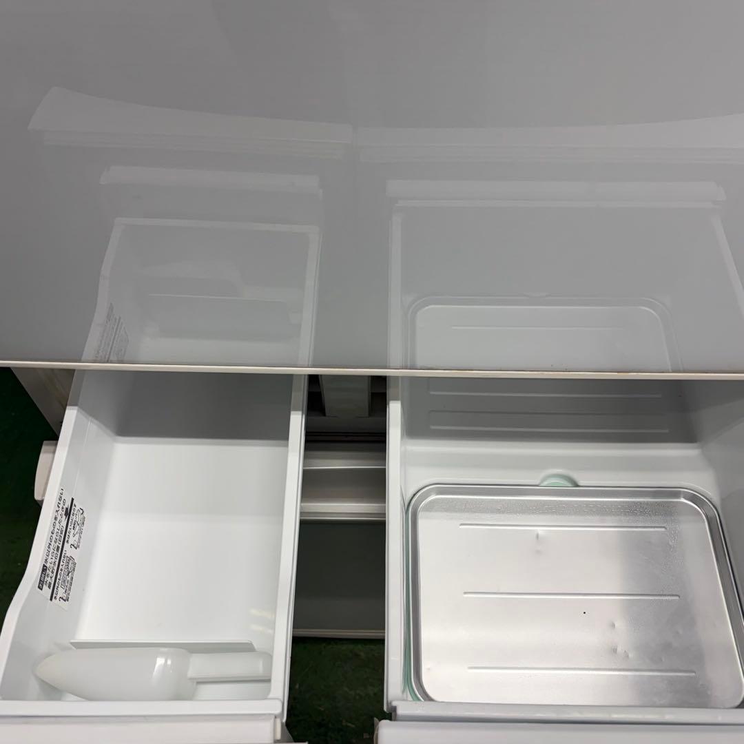 699 大型冷蔵庫　鏡面　ガラストップ　自動製氷機　400L強 極美品　5ドア