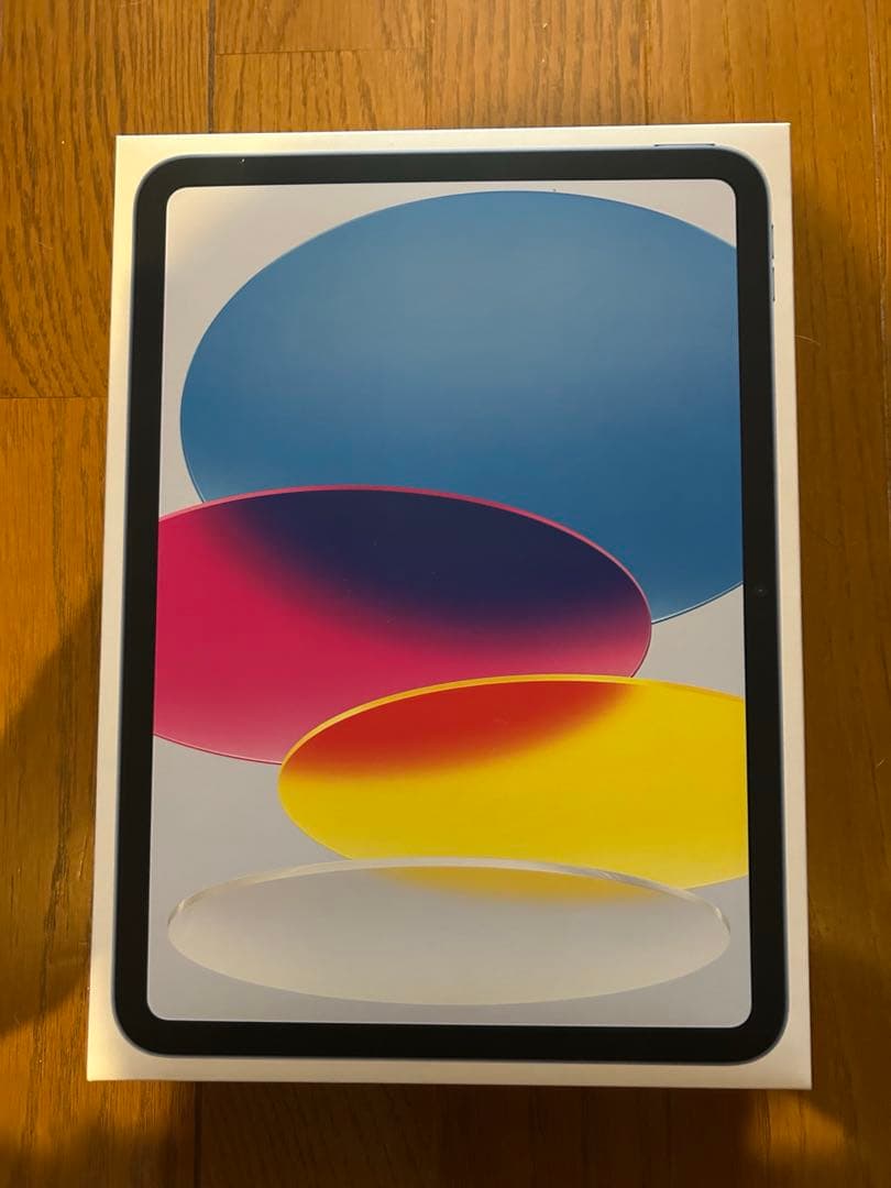 サイリュウ　外箱付きiPad (第10世代) 本体（付属品付き）ブルー