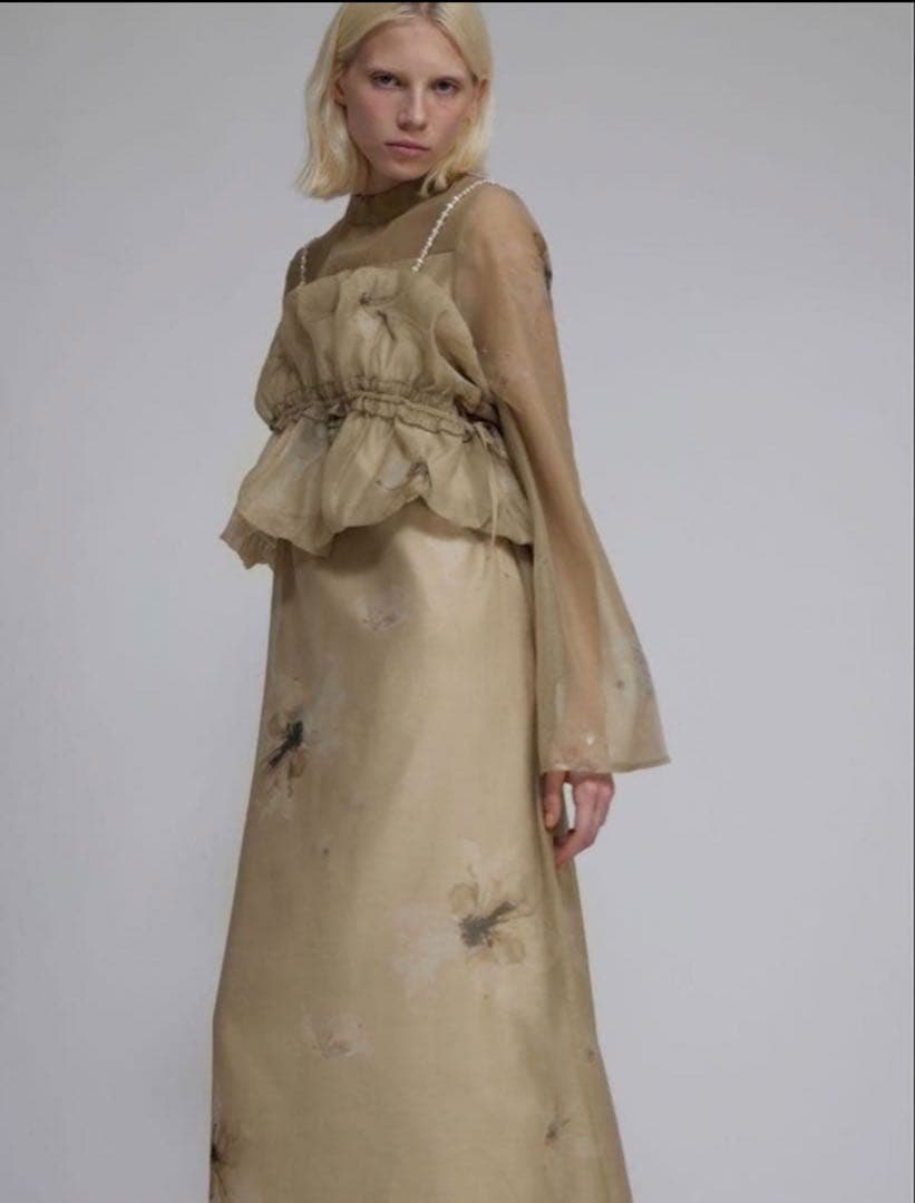 willfullyベージュ フリル付き ロングドレス