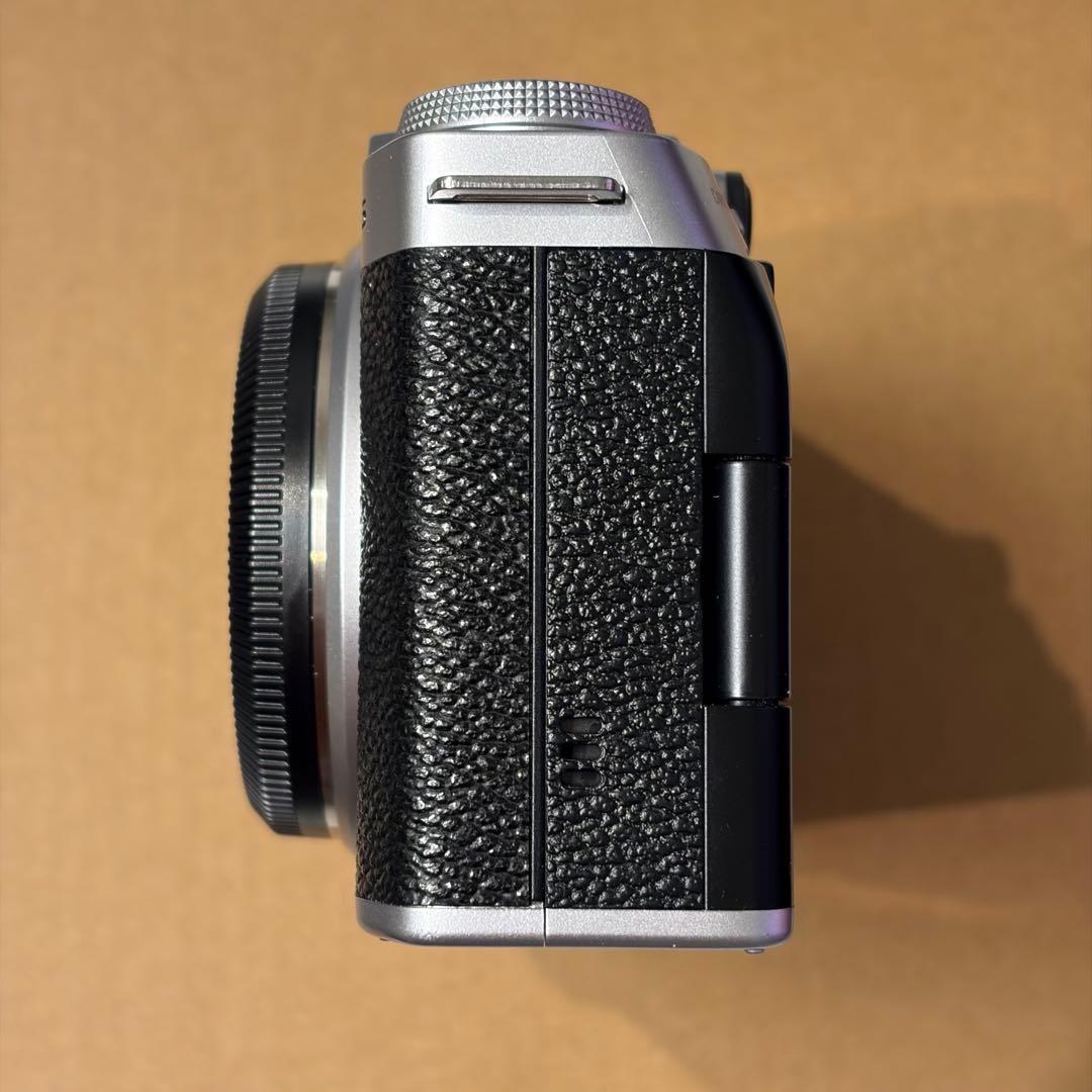 Fujifilm X-M5 ミラーレスカメラ 本体のみ