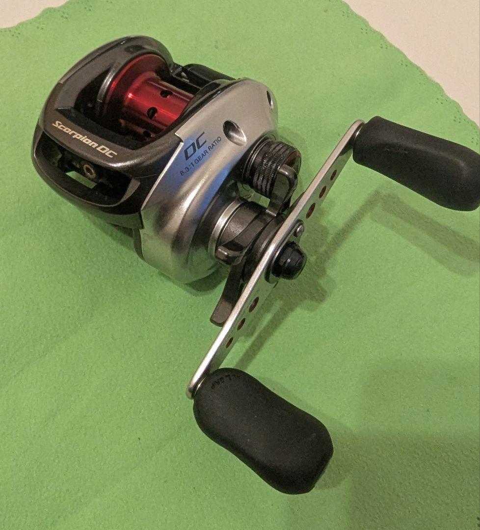 【美品】シマノ 11スコーピオンDC 左ハンドル ギヤ比6.3