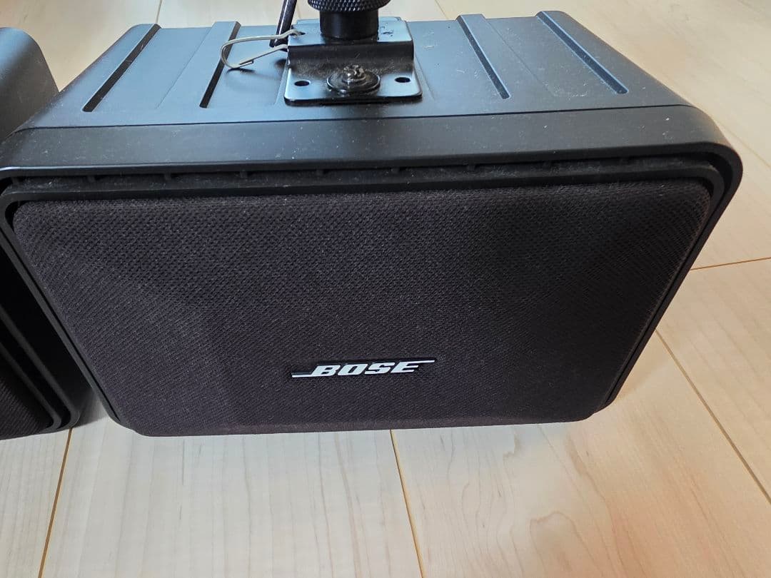 BOSE スピーカー　101MMペア　ブラケット付き