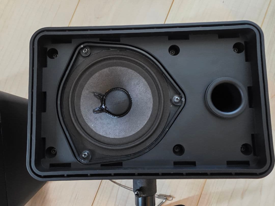 BOSE スピーカー　101MMペア　ブラケット付き