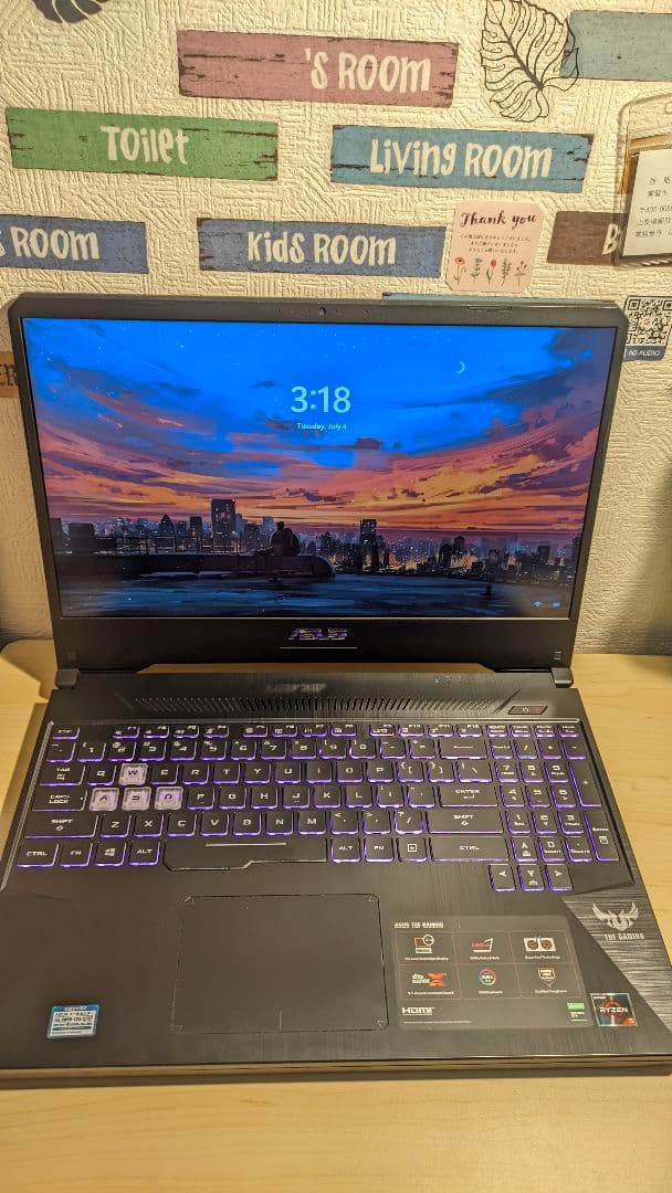 TUF Gaming FX505DT Ryzen 5 3550H・8GBメモリ…