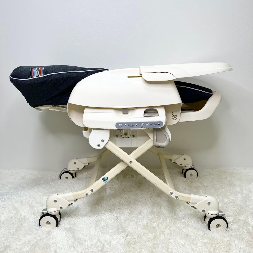 美品 Combi ネムリラ4キャス AT ハイローチェア 電動 限定モデル