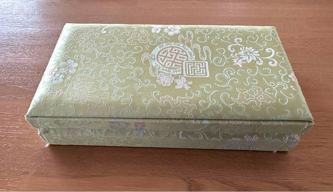 未使用）　韓国製　AG800 銀カトラリー　スプーンとフォークのセット