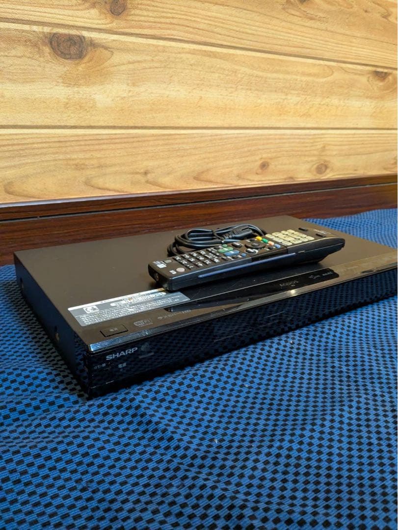 SHARP AQUOS ブルーレイレコーダー リモコン付き