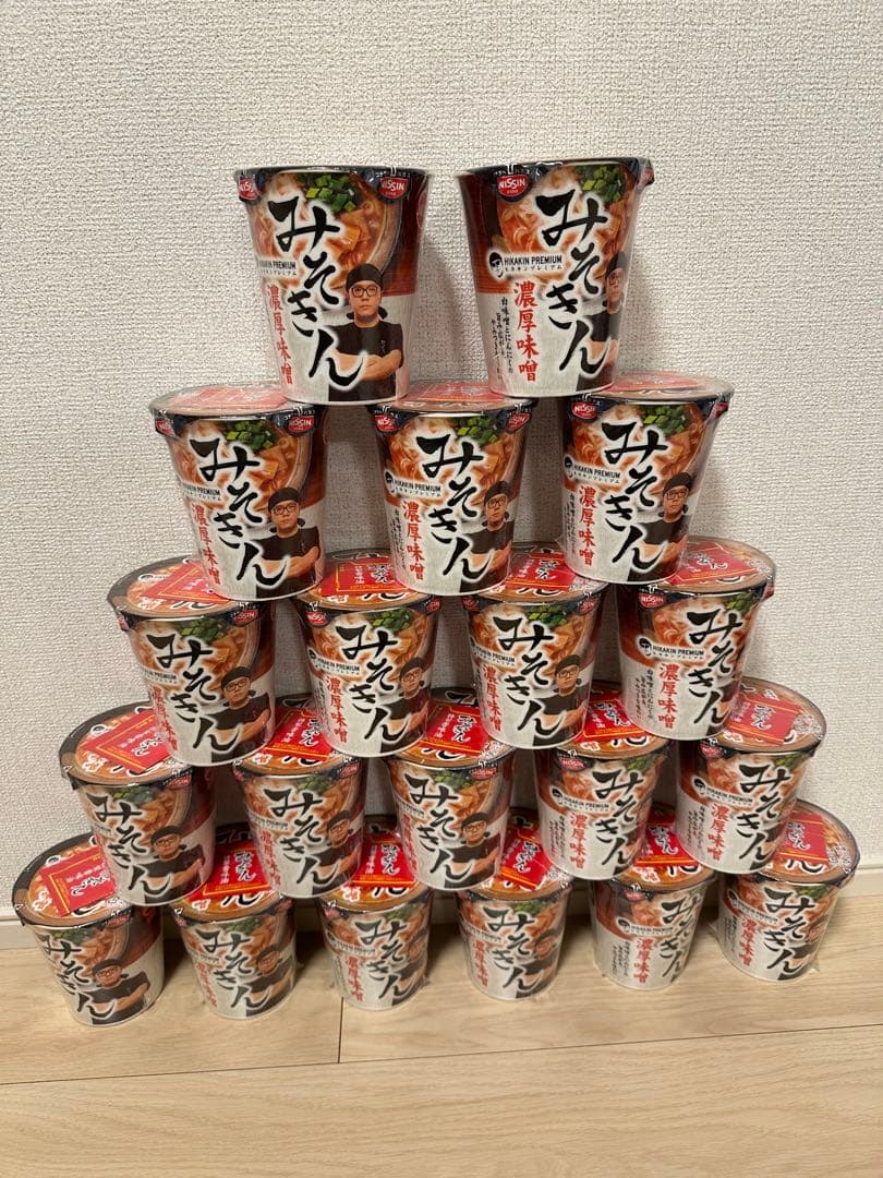 日清　みそきん カップラーメン 濃厚味噌 20個セット　ヒカキン