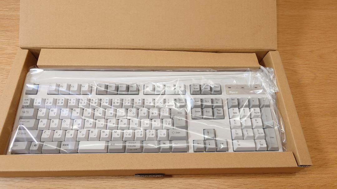 【新品】希少！東プレ Realforce 108UH SA0100 Topre