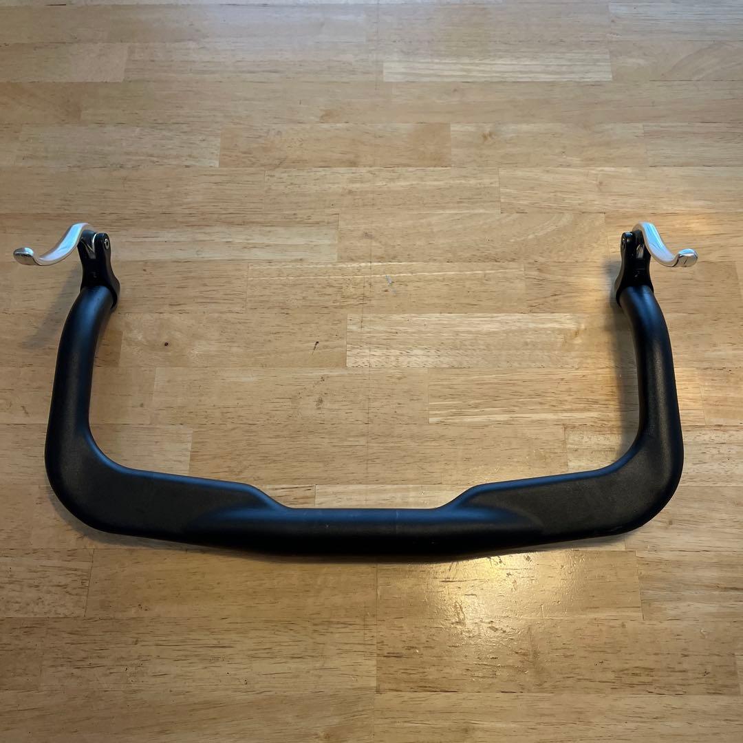 Cinelli ブルホーンエアロハンドル ブラック/ホワイト