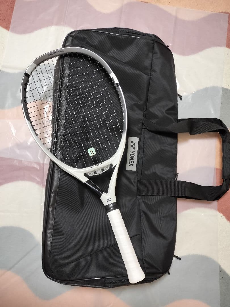 現行モデル　アストレル 120 ヨネックス テニスラケット