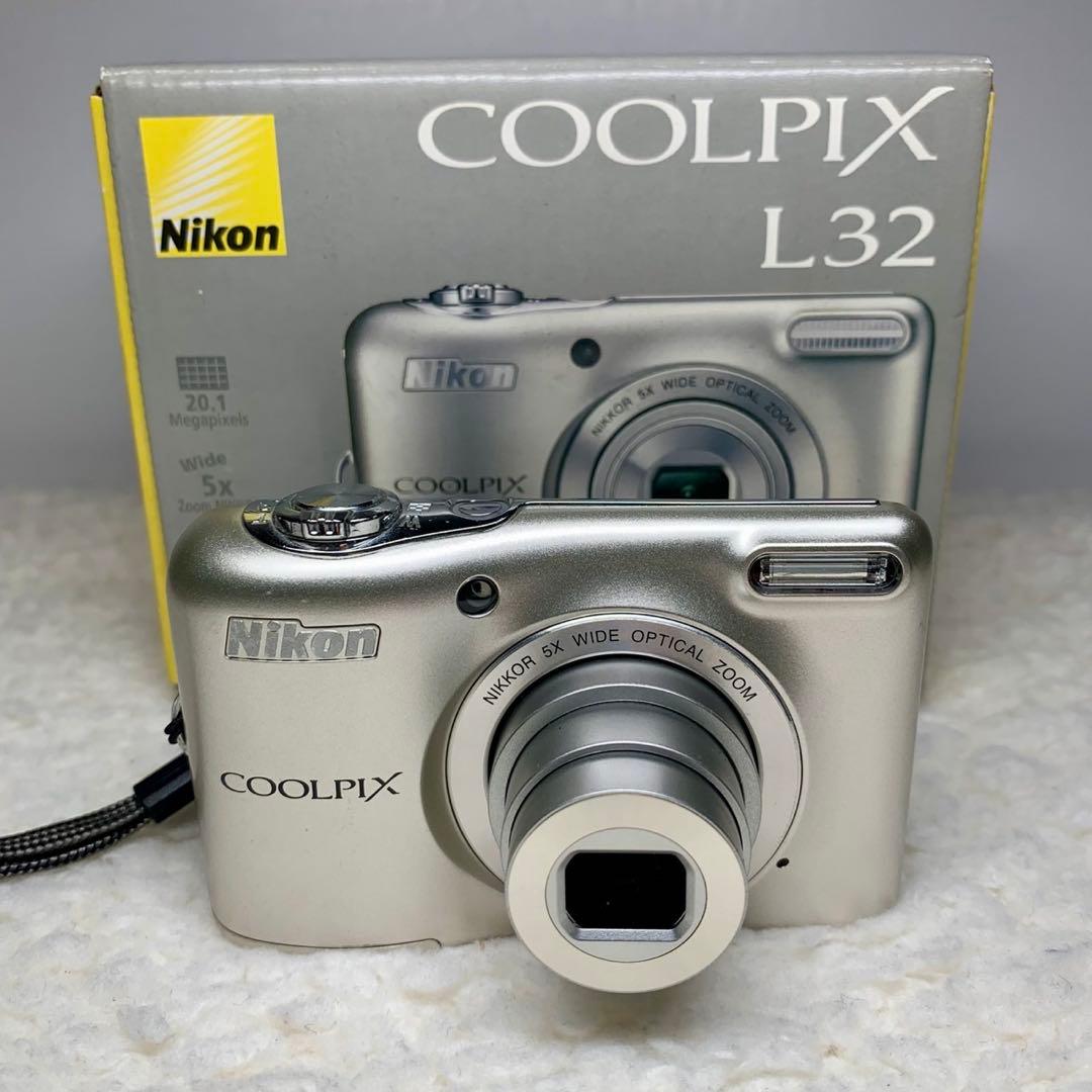 【美品】Nikon Coolpix L32 シルバー （元箱取説SDカード付き）