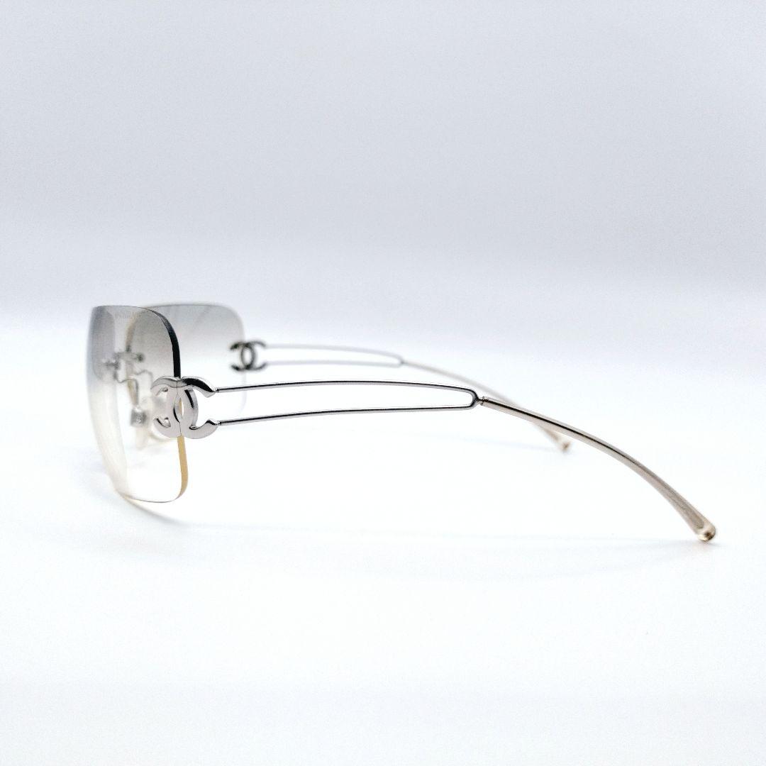 CHANEL シャネル　ココマーク　サングラス　リムレス　グラデーション