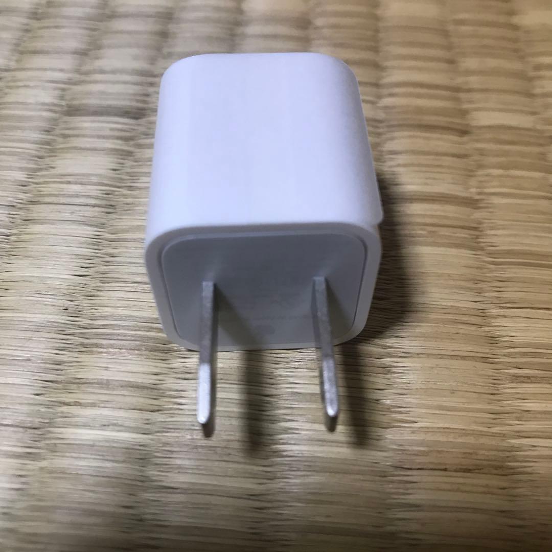 iPhone 充電器