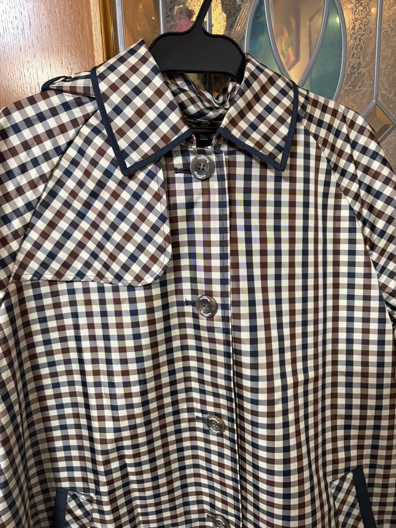 新品アクアスキュータム　レインコート　トレンチコート風LL