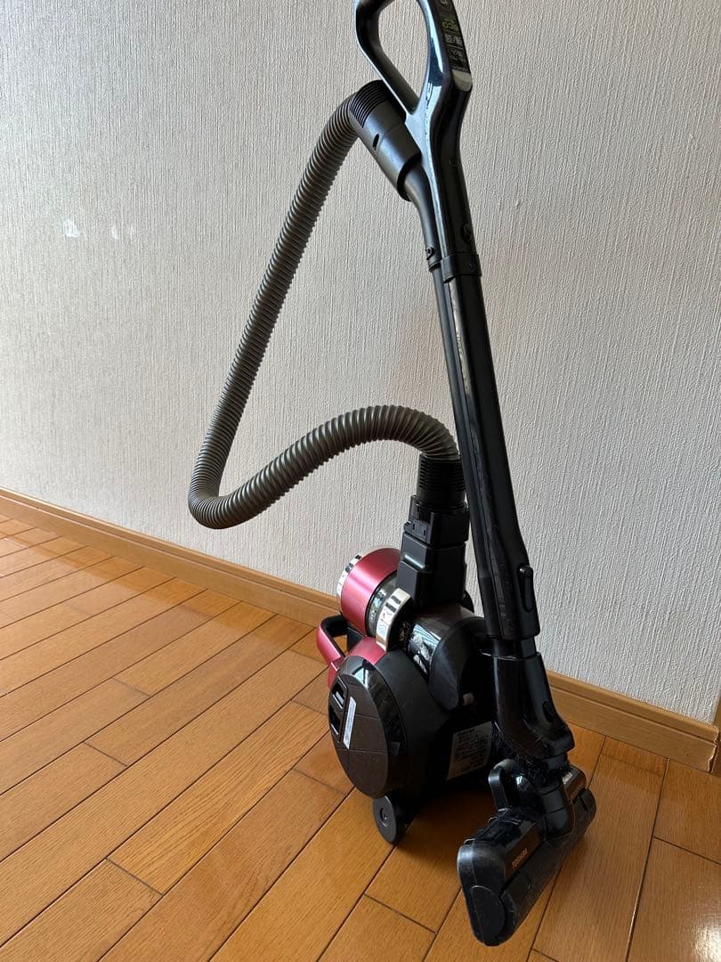 ジャンク品掃除機TOSHIBA VC-KSG71(R)