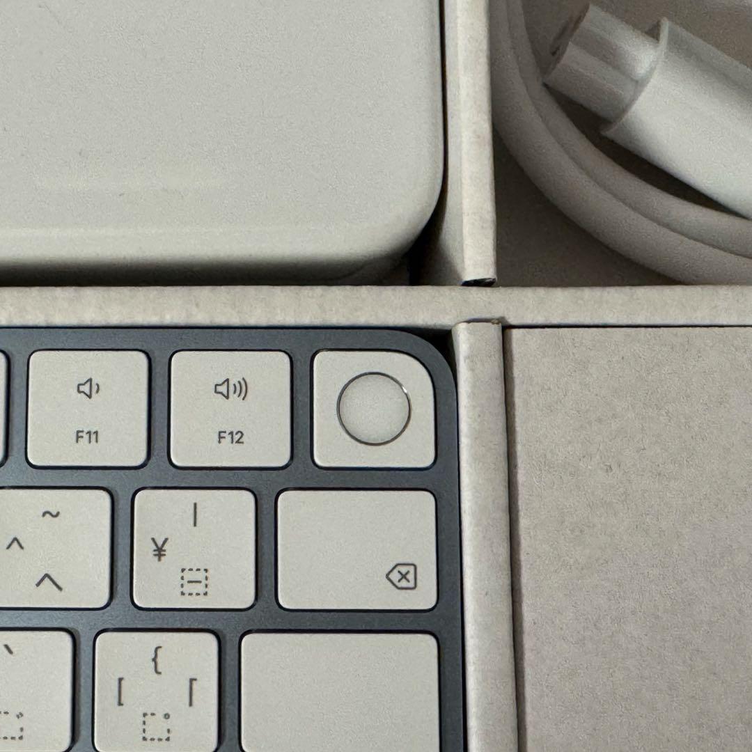 iMac M3（24インチ、2023）4ポート 上位モデル　純正付属品　美品