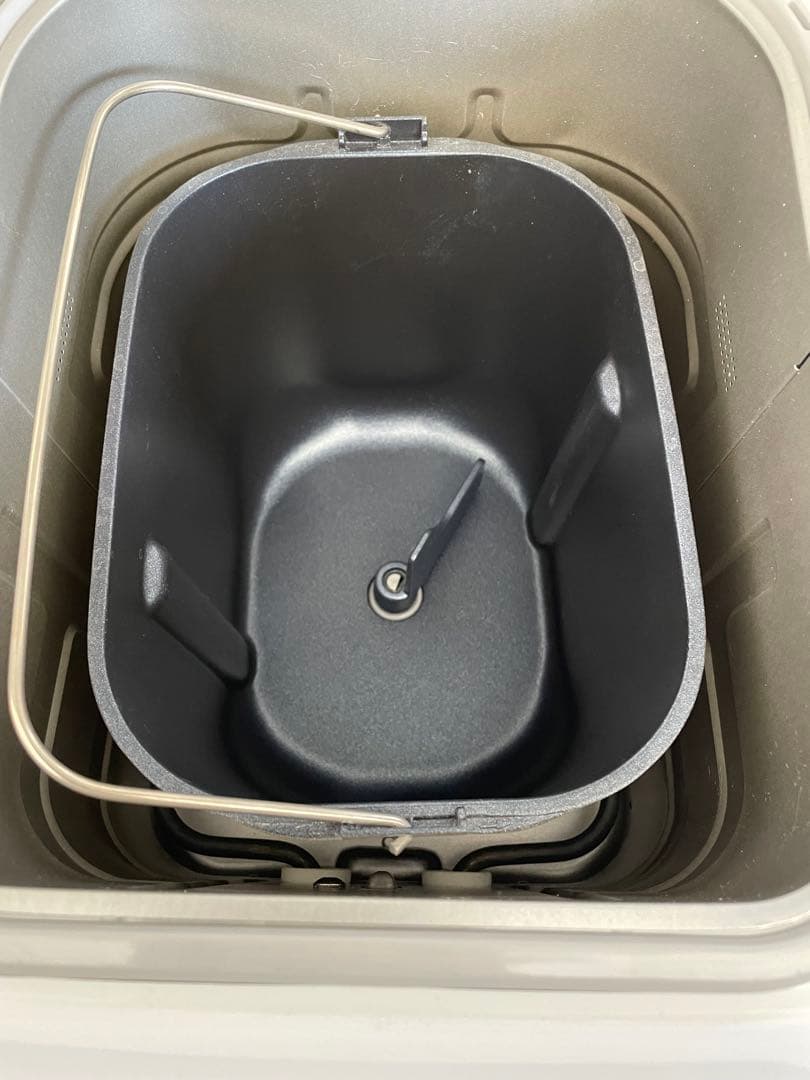 Panasonic SD-BMT2000 ホームベーカリー5回位使用作年春頃購入