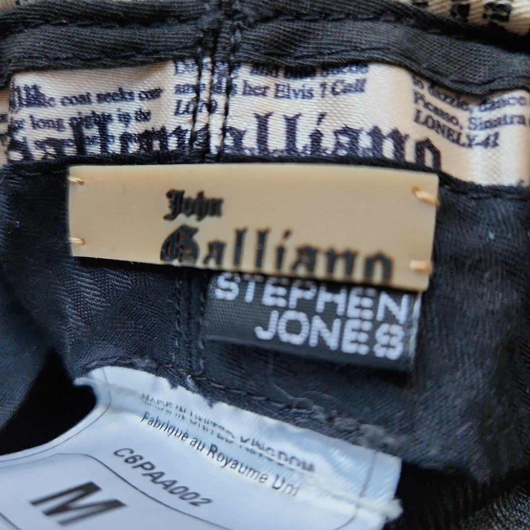 激レア♥️JohnGalliano刺繍装飾ハンチング