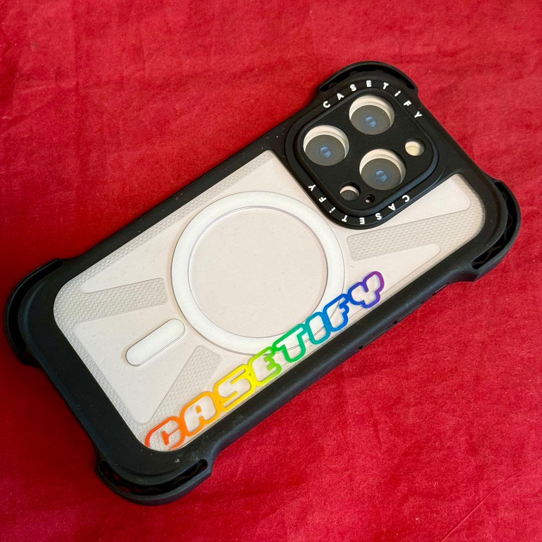 未使用 iPhone 15 Pro用 CASETiFY ウルトラバウンスケース