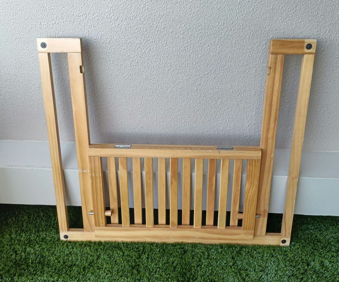 【日本育児】木製ベビーサークル 8枚セット※角度自在。補助スタンド8個付