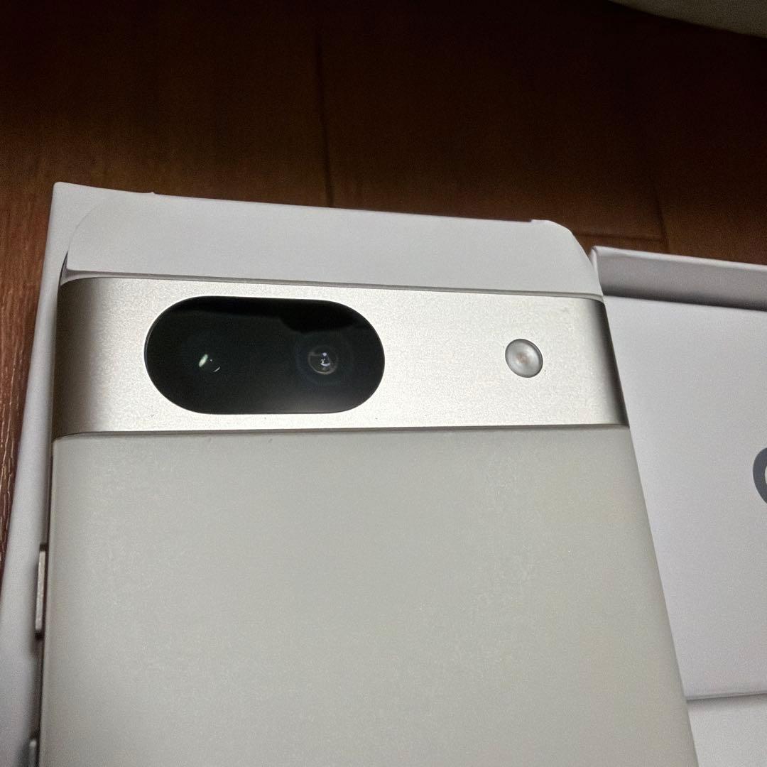 Google Pixel 8a ホワイト 本体