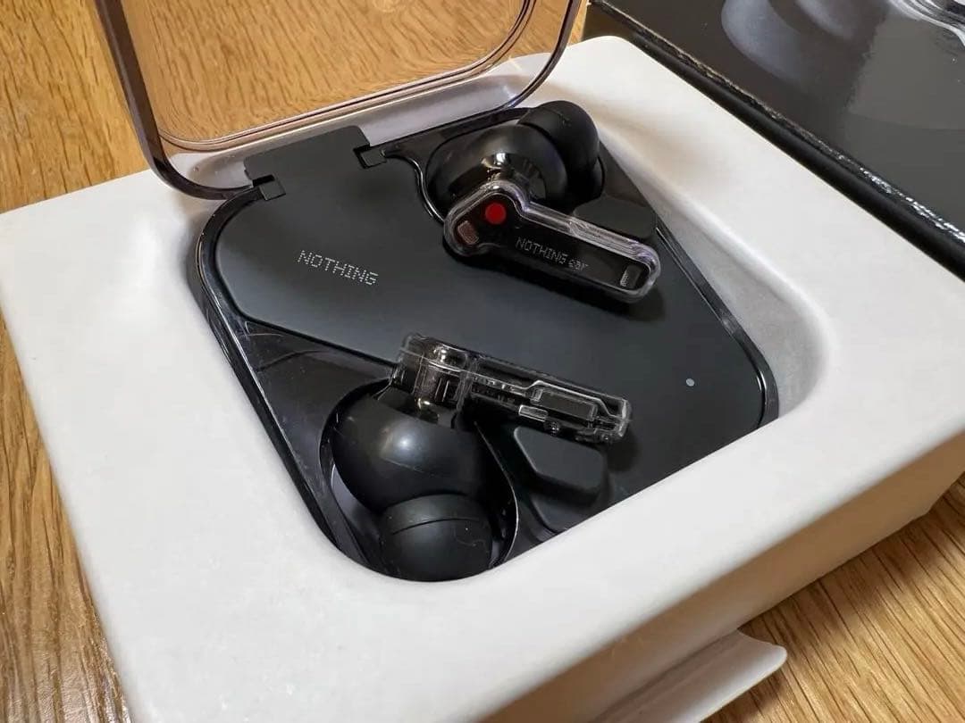 Nothingワイヤレスイヤホン NOTHING Ear B171第3世代 美品