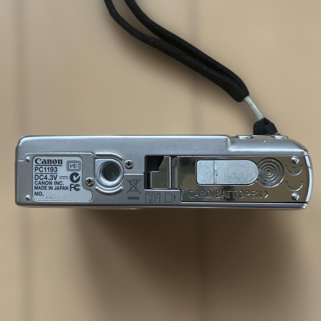 Canon IXY DIGITAL 70 本体 + バッテリー + ケース