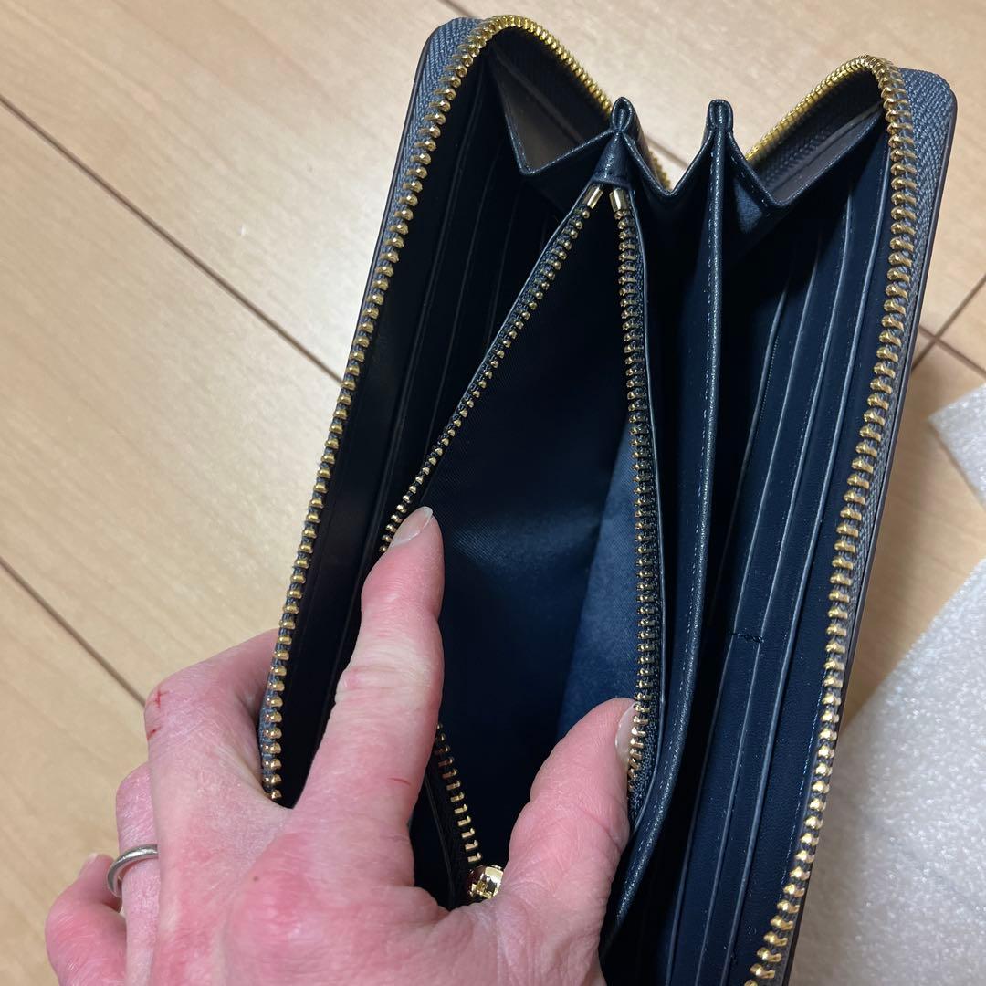 COACH ブルー長財布