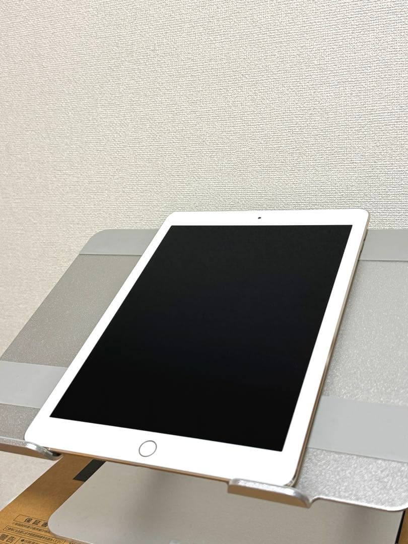 Apple iPad Pro 9.7 256GB 本体