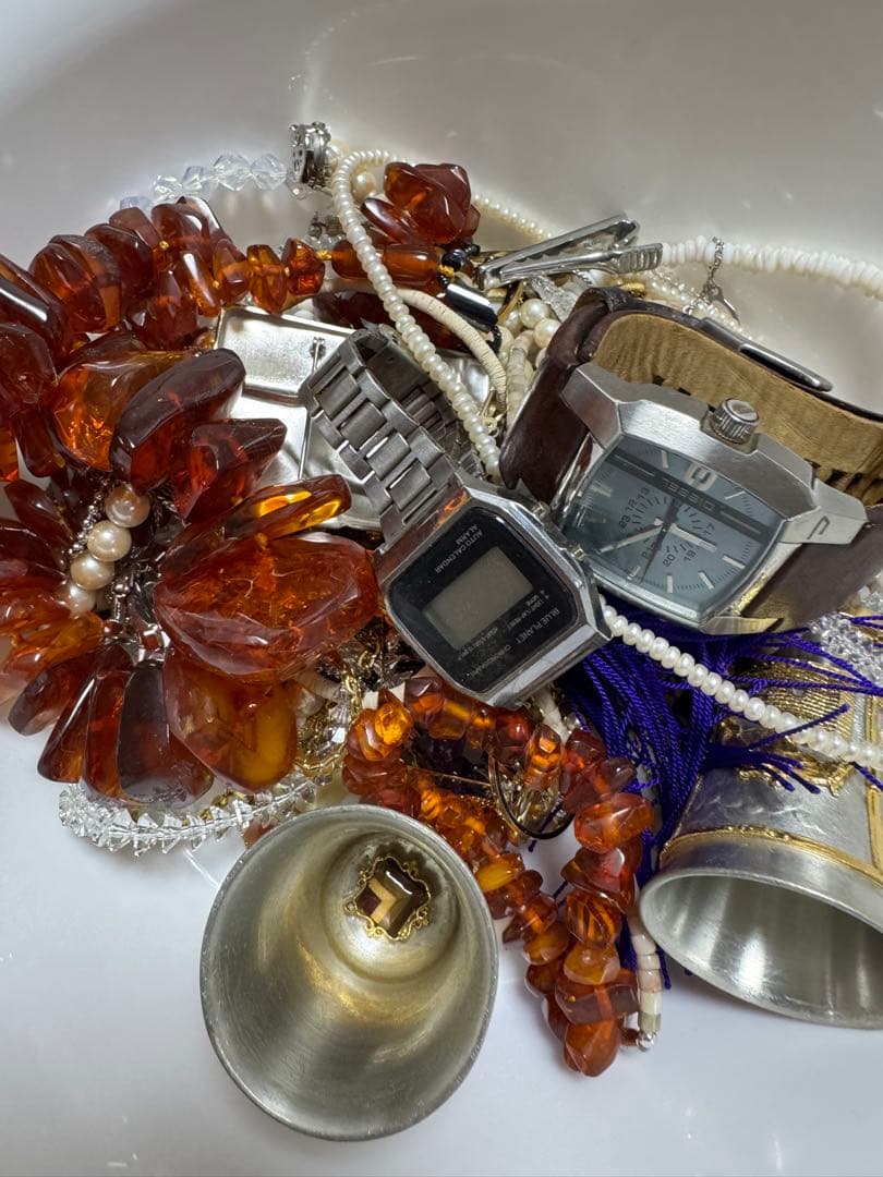 イミテーション　アクセサリー　等　970g以上　まとめ売り