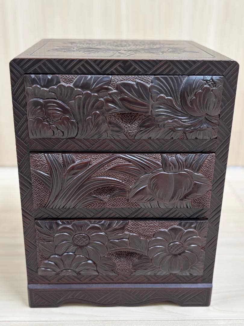 日光彫　小引き出し　牡丹　菖蒲　あやめ　工芸