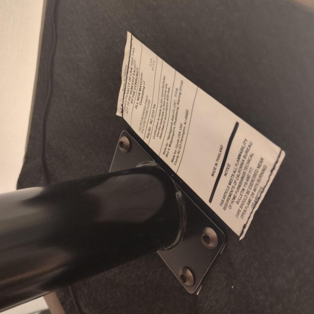 Fjords レザー オットマン