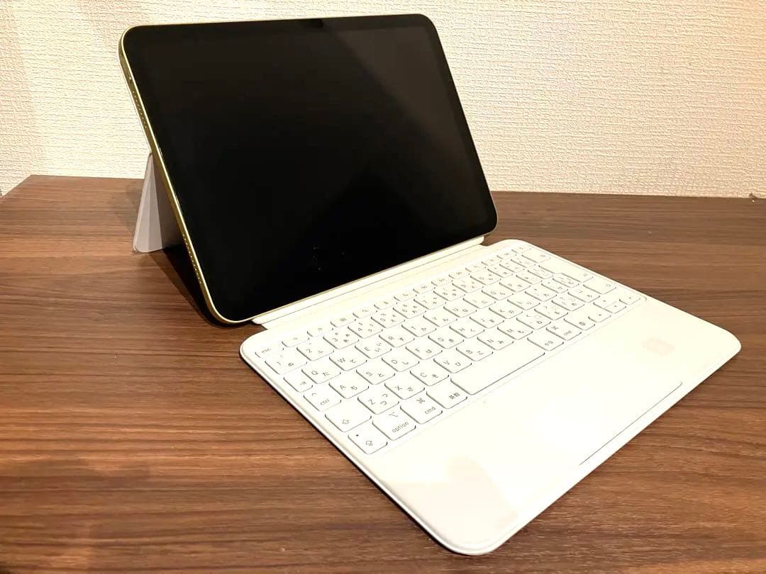 Magic Keyboard Folio iPad（A16）用 日本語版　美品