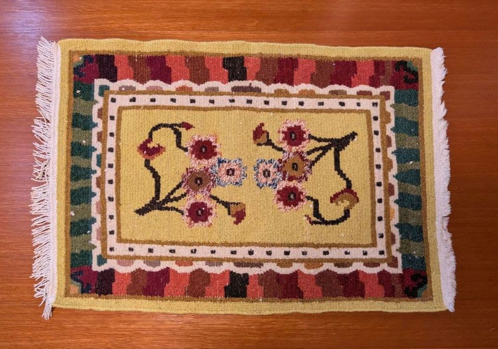 ヴィンテージラグ　チベット絨毯